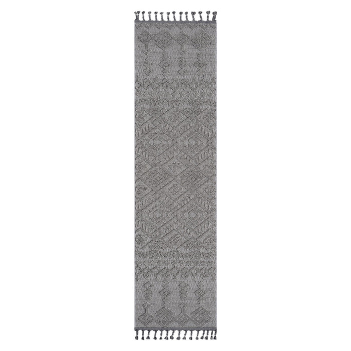 Guros - Traditional Indoor / Outdoor Area Rug