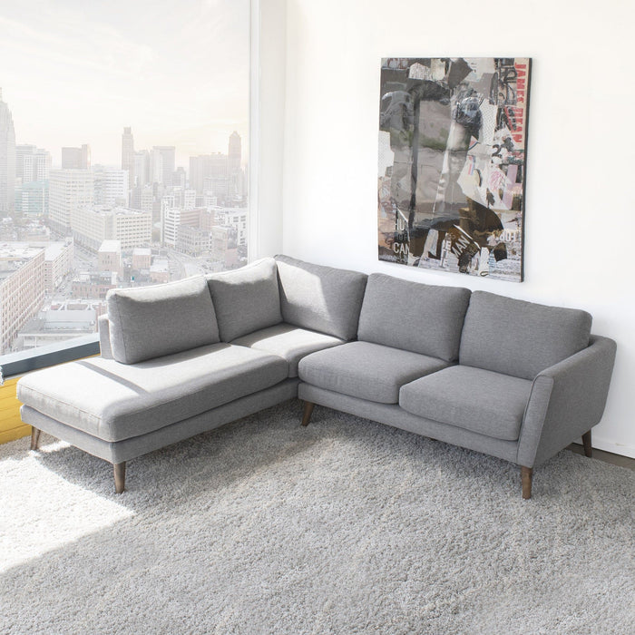 Benson - Sectional Sofa With Chaise