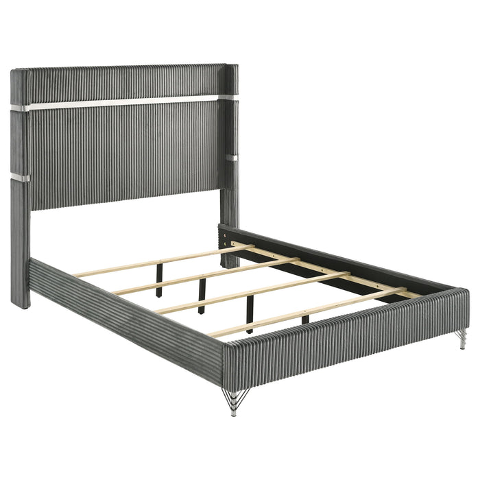 Malcolm - Bedroom Set With Wingback Design